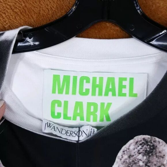 JW ANDERSON X MICHAEL CLARK Mens Shirt Medium Black Pullover Crew Peace Tee $325 - Picture 2 of 4